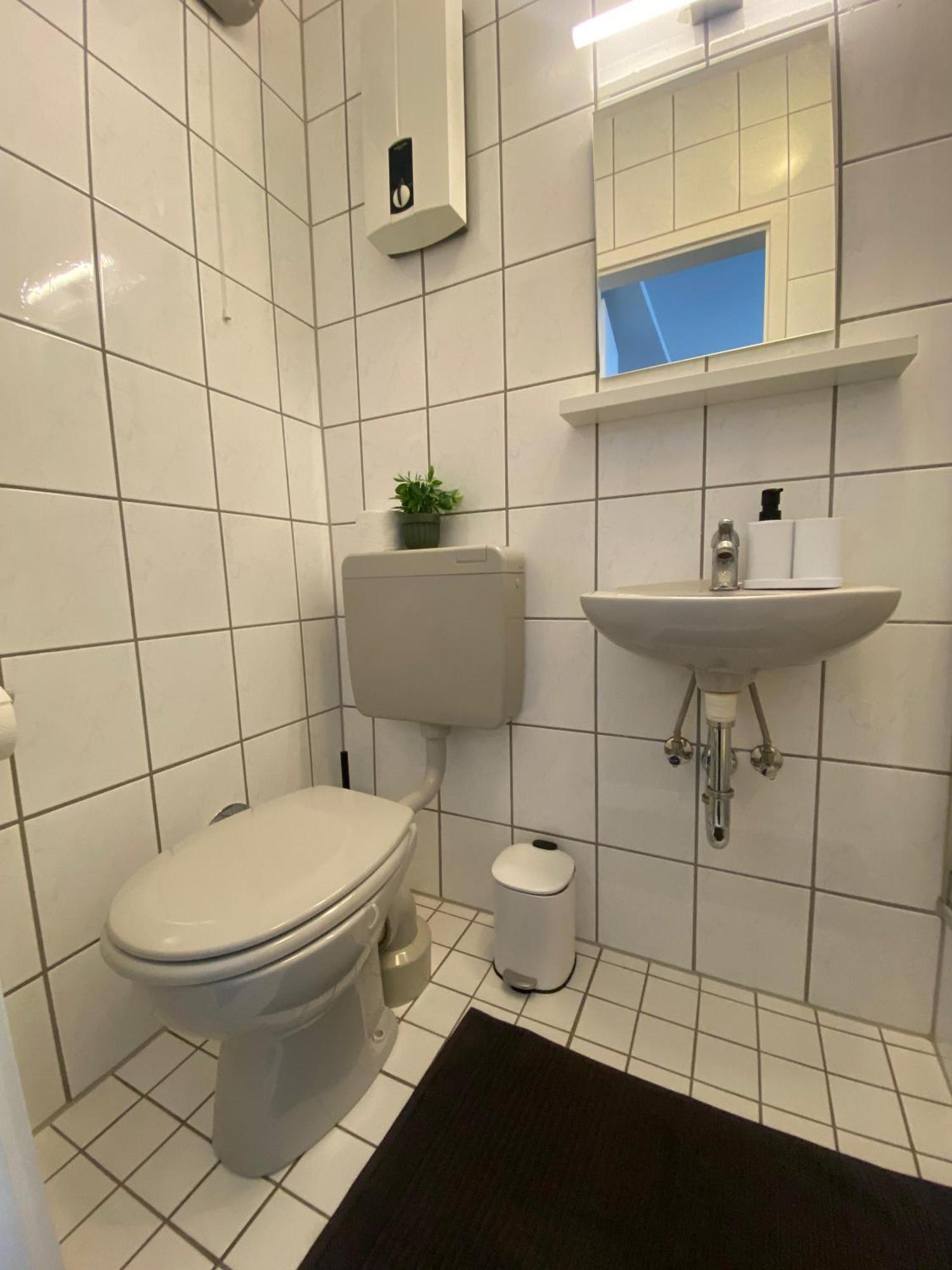 Appartements Am Alten Loehrtor 科布倫茨 外观 照片